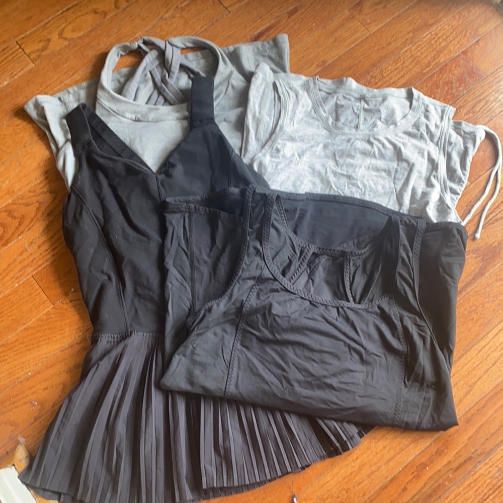Lulu lemon tops